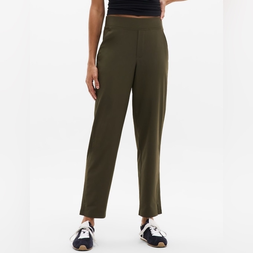 NWT Athleta Brooklyn Forest Ankle Pant Size 10.